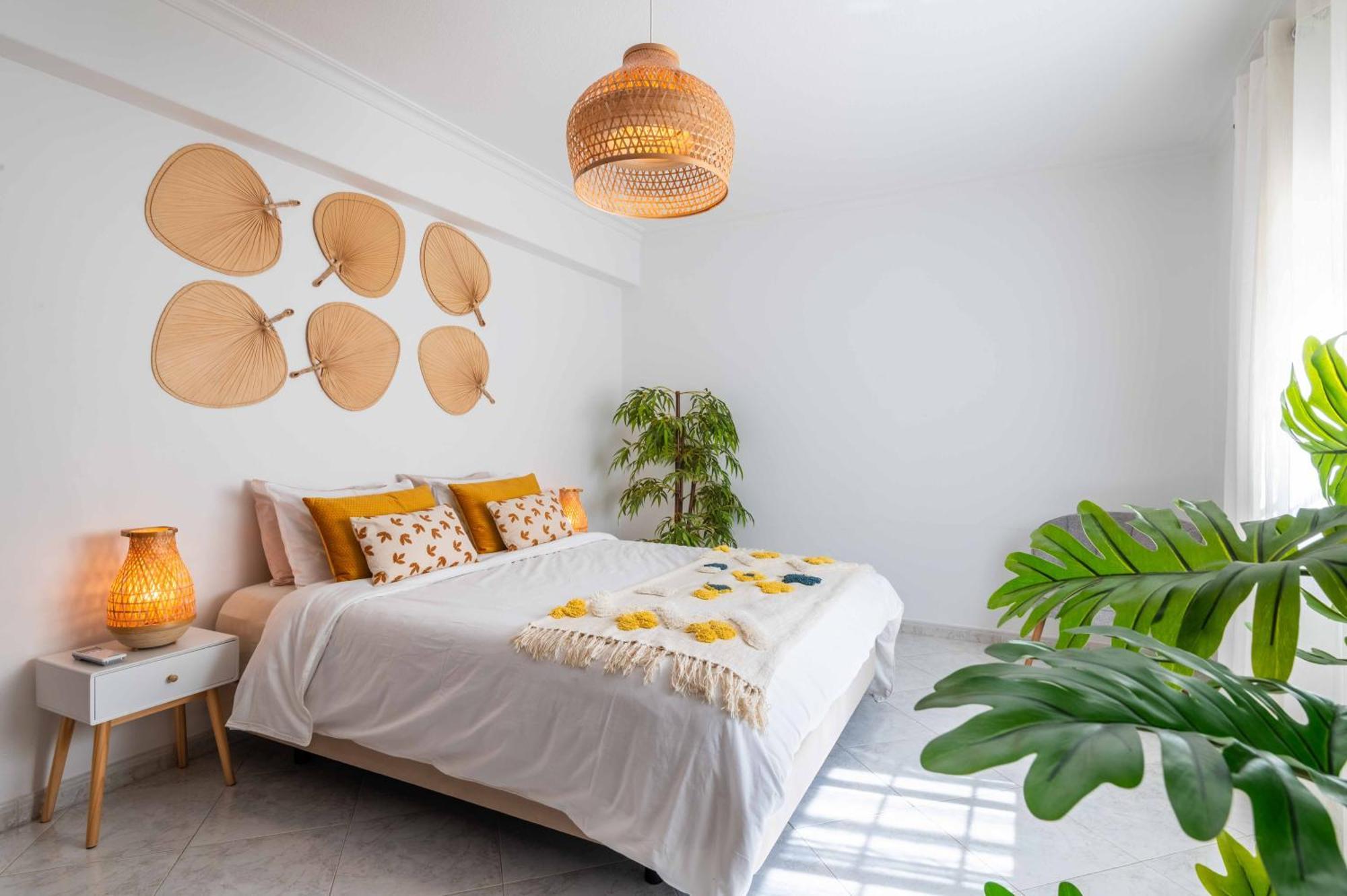 Flat With Ac, Wifi, Netflix, Balcony - 3 Min From The Beach Leilighet Armação de Pêra Eksteriør bilde
